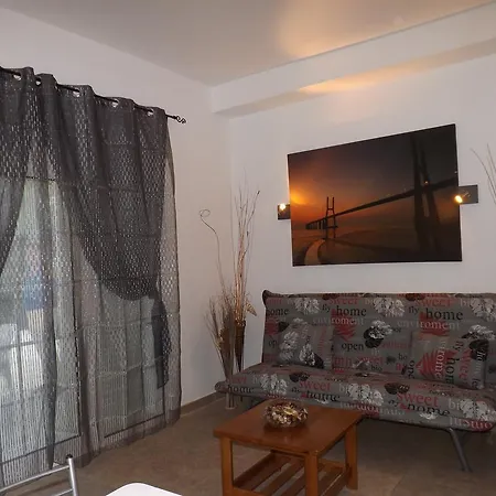 Casa Pinheiromar Сasa de vacaciones Albufeira